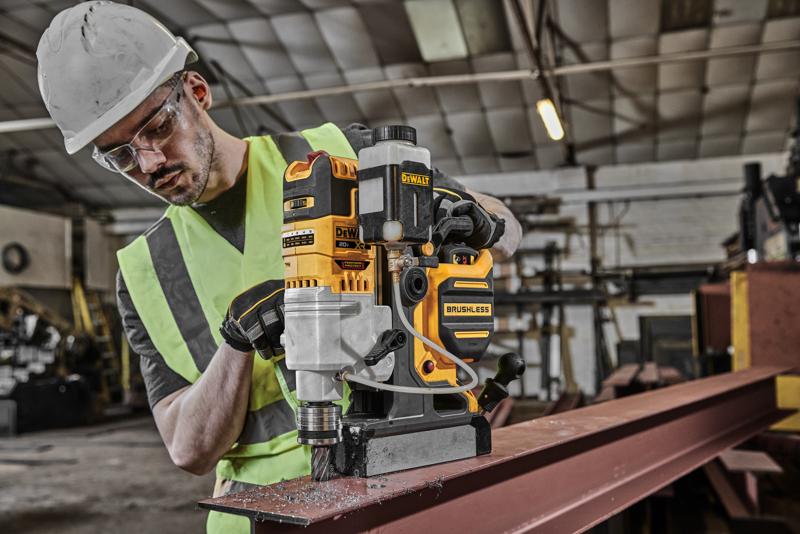 20V MAX* XR® Brushless Cordless 2 in. Magnetic Drill Press
